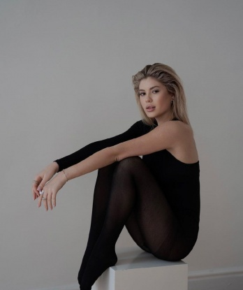 Елена, 23 года, 1 размер груди